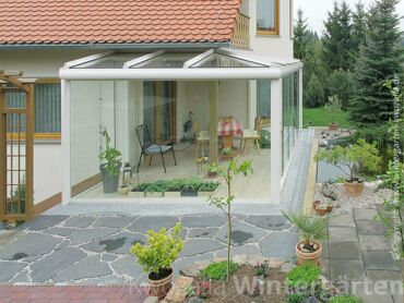 Glashaus/Sommergarten - verglaste Terrasse mit Schiebeelementen aus Glas - Seitenansicht
